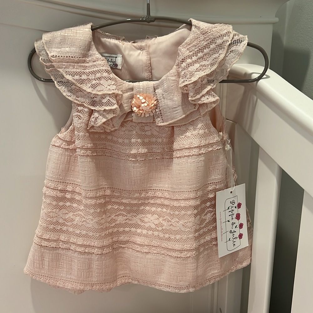 NWT Blush Rose Dress with Lace Details 🚭